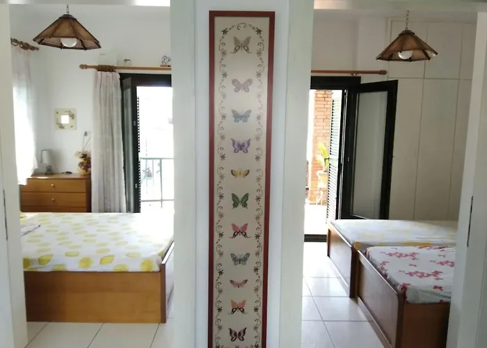 Chris & Irini Apartamento Áfitos